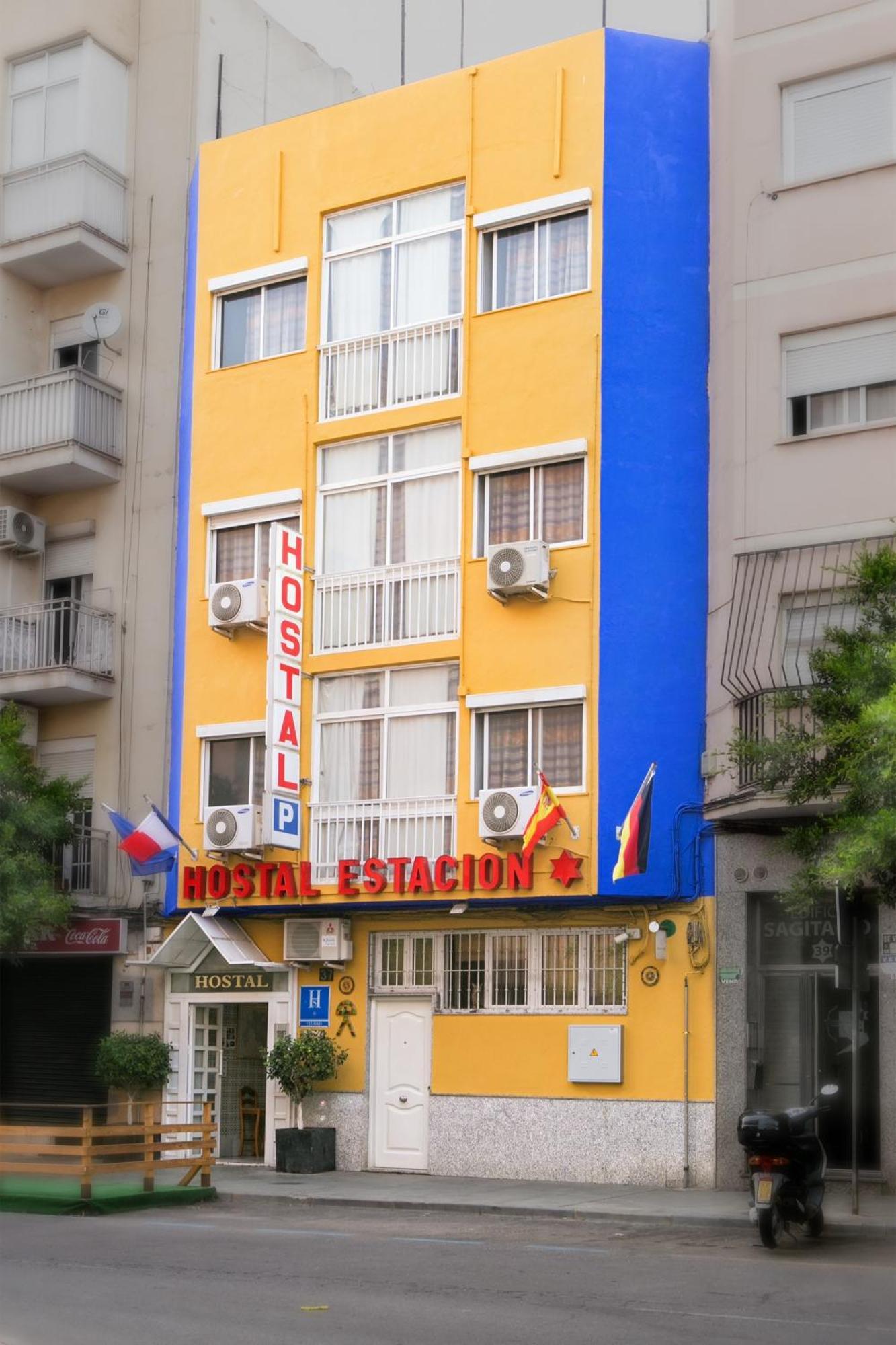 Hostal Estacion Almería Exterior photo