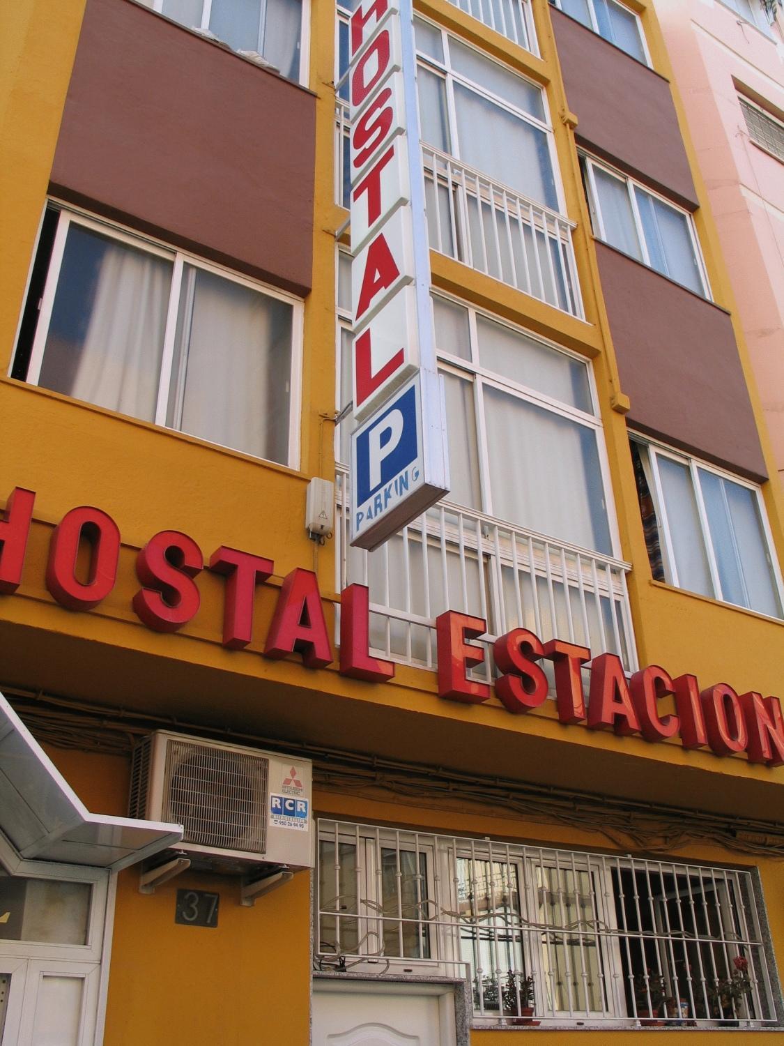 Hostal Estacion Almería Exterior photo