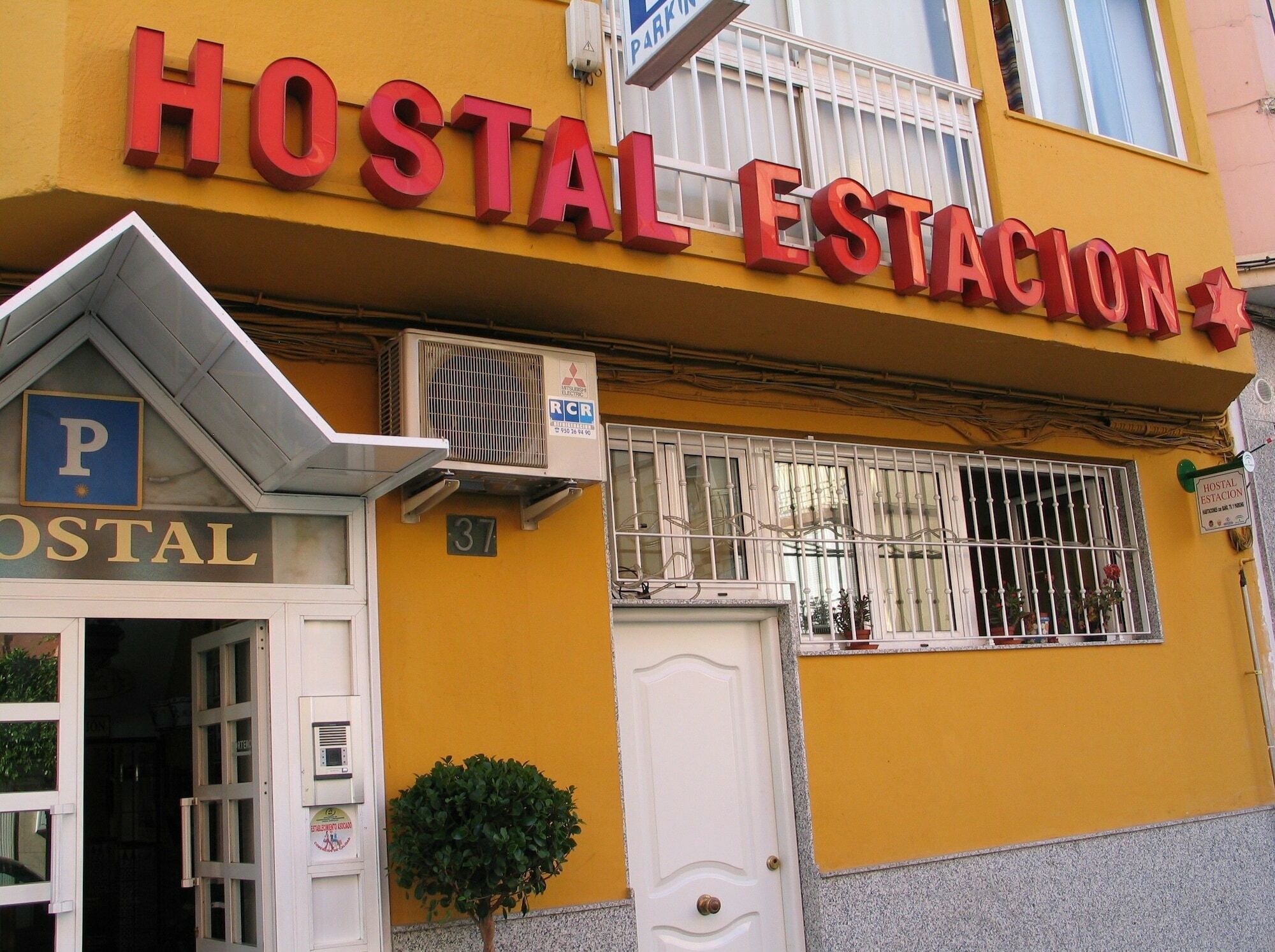 Hostal Estacion Almería Exterior photo